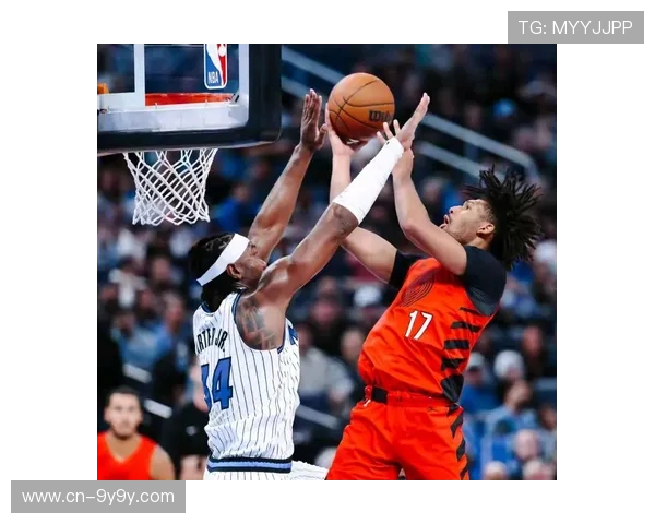 球迷场边干扰班凯罗，NBA博彩化衍生赛场冲突