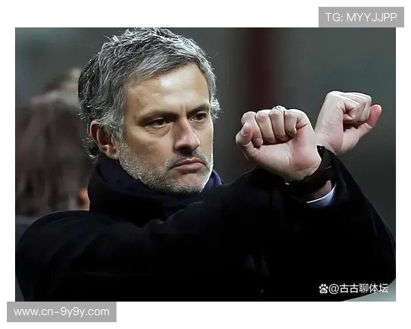 穆里尼奥接手本菲卡后靶向治疗防守体系，双线作战保持不败