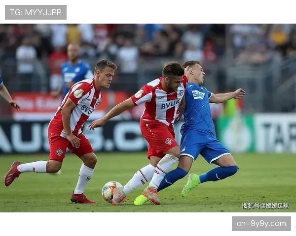 达姆施塔特新任主帅首访：承认任务艰巨，但相信球队有战斗力